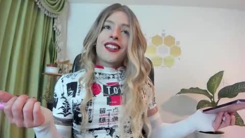 Luka Castillo online show from February 2026 03:14:02 AM