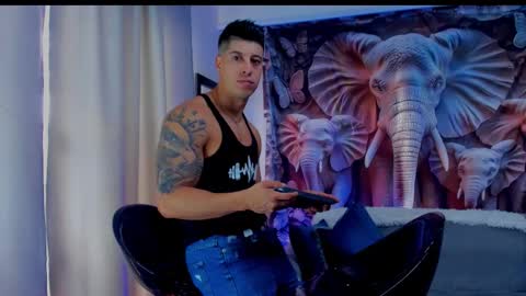 Lukas Green online show from October 2025 06:29:01 PM