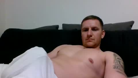 luke5t online show from December 2025 07:53:02 PM