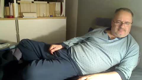 Snapshot of luke7634 chatting on December 2024 10:23:02 PM luke7634 online show from December 2024 10:23:02 PM