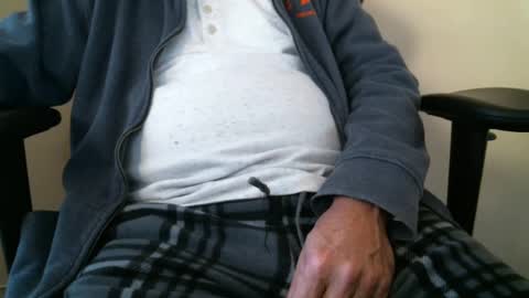 Snapshot of luke7711 chatting on January 2025 02:14:01 PM luke7711 online show from January 2025 02:14:01 PM