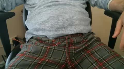 Snapshot of luke7711 chatting on February 2025 02:29:02 PM luke7711 online show from February 2025 02:29:02 PM