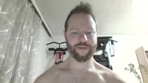 Snapshot of luke91_t chatting on May 2026 02:28:02 AM luke91_t online show from May 2026 02:28:02 AM
