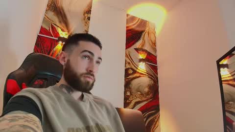 LUKE online show from October 2025 01:18:01 PM