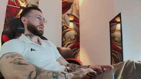 LUKE online show from November 2025 01:22:02 PM