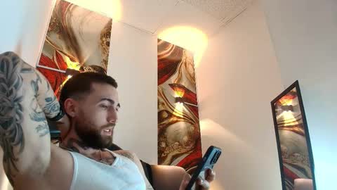 Snapshot of luke_davis01 chatting on March 2026 01:17:01 PM LUKE online show from March 2026 01:17:01 PM