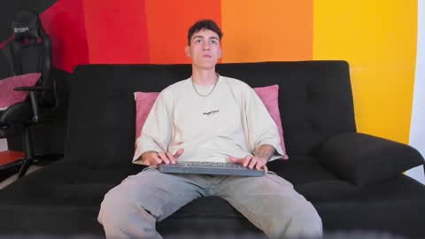 Luke online show from October 2025 08:53:02 PM