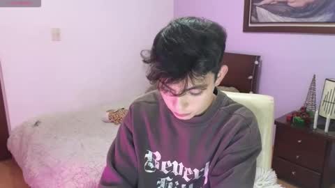 lukeboyce online show from November 2025 02:24:01 AM