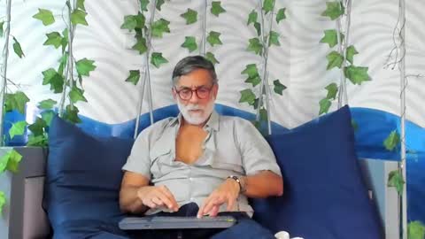 Luke Crews online show from March 2025 06:55:01 PM