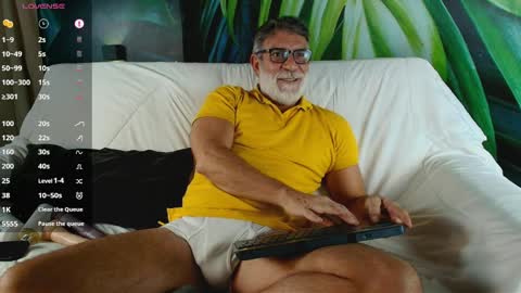 Snapshot of lukecrews chatting on March 2026 06:42:02 PM Luke Crews online show from March 2026 06:42:02 PM