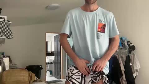 MR. Luke Gunn online show from December 2024 02:23:01 AM