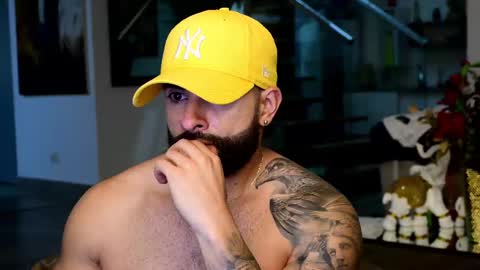 Lukhas f4f online show from February 2025 05:16:01 AM