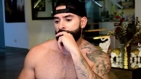 Lukhas f4f online show from February 2025 01:05:02 AM