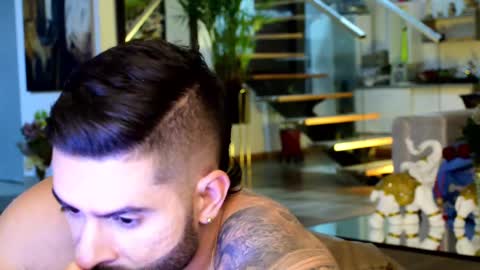 Lukhas f4f online show from March 2025 03:57:01 AM