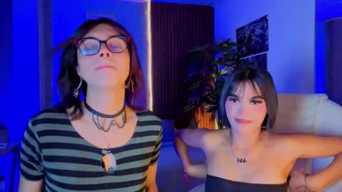 Snapshot of lullaby_charade_ chatting on March 2026 05:57:01 AM Cookie online show from March 2026 05:57:01 AM