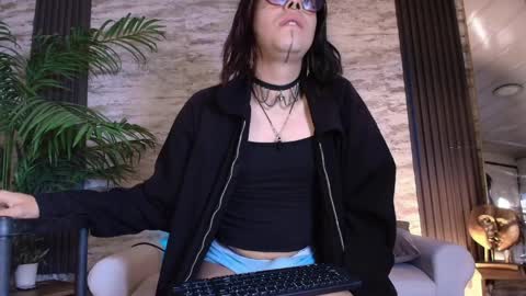 Cookie  online show from April 2026 11:40:02 AM