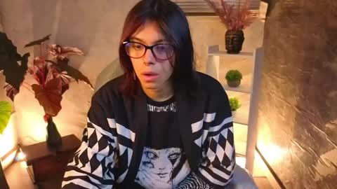 Cookie  online show from April 2026 01:48:02 PM