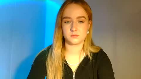 Lulu Baby18 online show from March 2025 04:49:01 PM