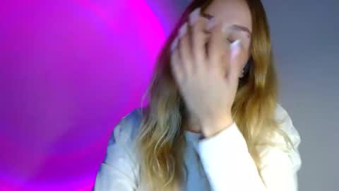 Lulu Baby18 online show from September 2025 06:30:01 PM