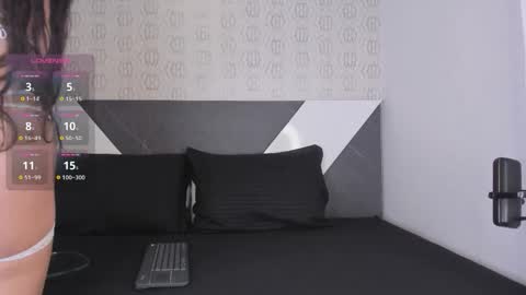 Snapshot of lulu_mei_ chatting on March 2026 11:37:01 AM lulu_mei_ online show from March 2026 11:37:01 AM