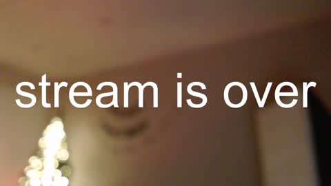 Snapshot of lulu_moons chatting on December 2024 07:44:01 PM Lulu online show from December 2024 07:44:01 PM