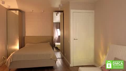 Snapshot of lulu_moons chatting on October 2025 03:51:02 PM Lulu online show from October 2025 03:51:02 PM