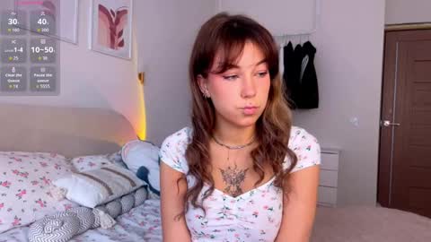 Snapshot of luluberryx chatting on May 2026 02:17:01 AM lulu berry online show from May 2026 02:17:01 AM