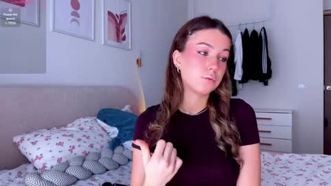 Snapshot of luluberryx chatting on June 2026 02:23:02 AM lulu berry online show from June 2026 02:23:02 AM