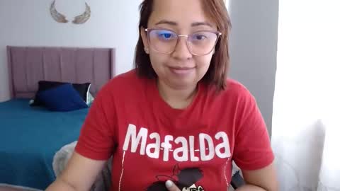 Snapshot of lumi_84 chatting on January 2025 09:03:01 PM LUMI     online show from January 2025 09:03:01 PM