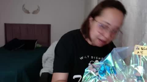 Snapshot of lumi_84 chatting on January 2025 12:38:01 AM LUMI     online show from January 2025 12:38:01 AM