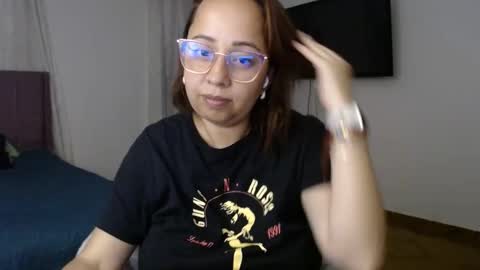 Snapshot of lumi_84 chatting on January 2025 12:04:02 AM LUMI     online show from January 2025 12:04:02 AM