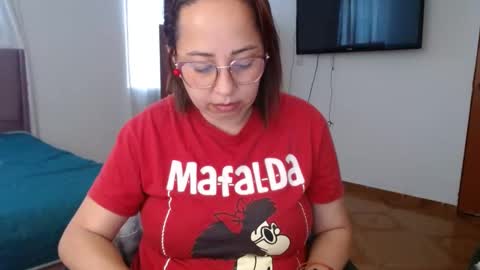 Snapshot of lumi_84 chatting on January 2025 10:35:02 PM LUMI     online show from January 2025 10:35:02 PM