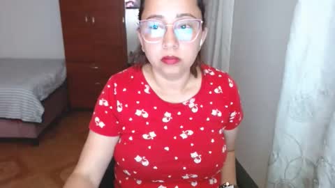 Snapshot of lumi_84 chatting on February 2025 01:41:02 AM LUMI     online show from February 2025 01:41:02 AM