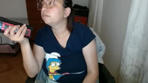 Snapshot of lumi_84 chatting on February 2025 04:01:02 AM LUMI     online show from February 2025 04:01:02 AM