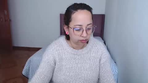 Snapshot of lumi_84 chatting on February 2025 12:00:02 PM LUMI     online show from February 2025 12:00:02 PM