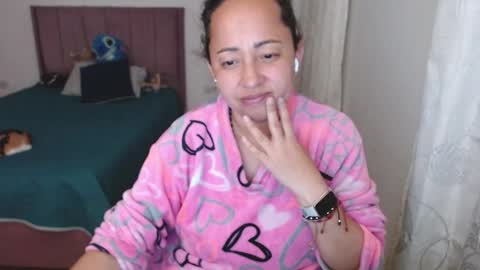 Snapshot of lumi_84 chatting on March 2025 01:20:02 AM LUMI     online show from March 2025 01:20:02 AM