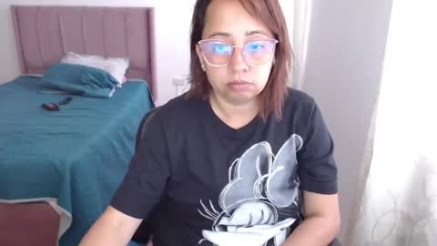 Snapshot of lumi_84 chatting on March 2025 10:28:02 PM LUMI     online show from March 2025 10:28:02 PM