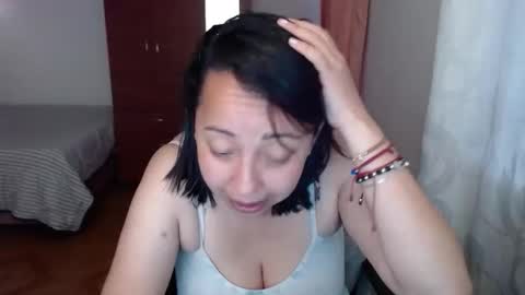 Snapshot of lumi_84 chatting on October 2025 10:31:01 PM LUMI     online show from October 2025 10:31:01 PM