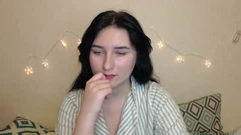 Lumulav online show from December 2024 05:42:01 PM