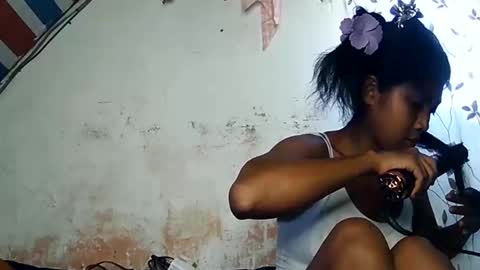 Luna online show from February 2025 08:05:01 AM