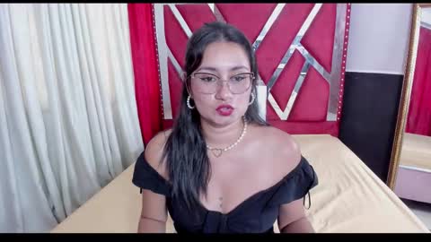 Snapshot of luna021_1 chatting on September 2025 07:06:02 PM Luna  online show from September 2025 07:06:02 PM