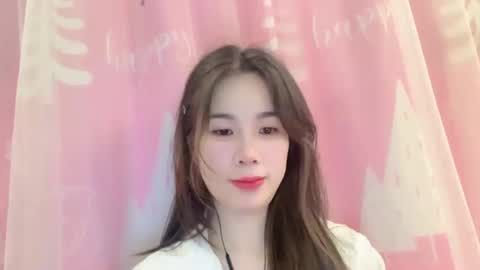 Luna online show from April 2026 07:58:01 PM