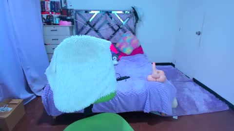 luna_analya online show from October 2025 12:44:01 AM