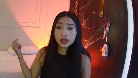 Snapshot of luna_and_banji chatting on October 2025 09:13:01 PM luna and banji online show from October 2025 09:13:01 PM