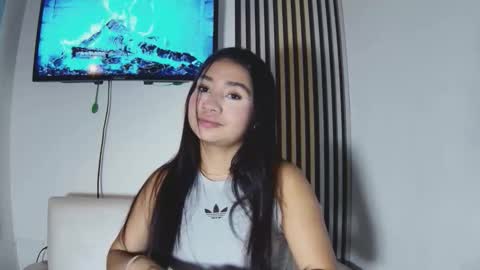 Snapshot of luna_and_banji chatting on December 2025 04:21:01 AM luna and banji online show from December 2025 04:21:01 AM