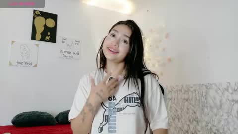 Snapshot of luna_and_banji chatting on March 2026 04:51:02 AM luna and banji online show from March 2026 04:51:02 AM