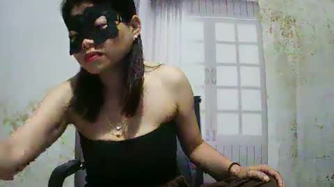 luna_beauty25 online show from October 2025 12:27:01 AM