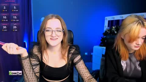 luna_berryy online show from February 2025 12:36:02 PM