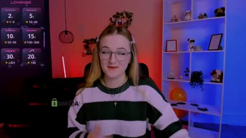 Snapshot of luna_berryy chatting on April 2026 07:30:02 PM luna_berryy online show from April 2026 07:30:02 PM