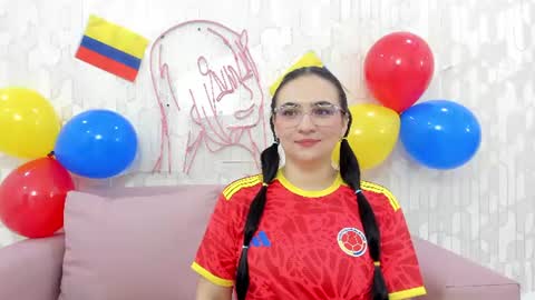 Snapshot of luna_ferrer1 chatting on June 2026 12:44:02 PM luna_ferrer1 online show from June 2026 12:44:02 PM
